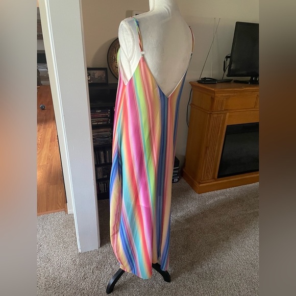 Vestique Maxi Slip Dress Rainbow Deep V Neck Size Small Flowy Cruise Resort Wear - Picture 3 of 9